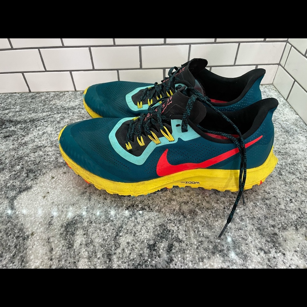 Nike Air Zoom Pegasus 36 Trail - Men’s 10.5